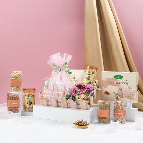 Premium Gift Hamper, 900g Net Contents Premium Gift Hamper, 900g Net Contents