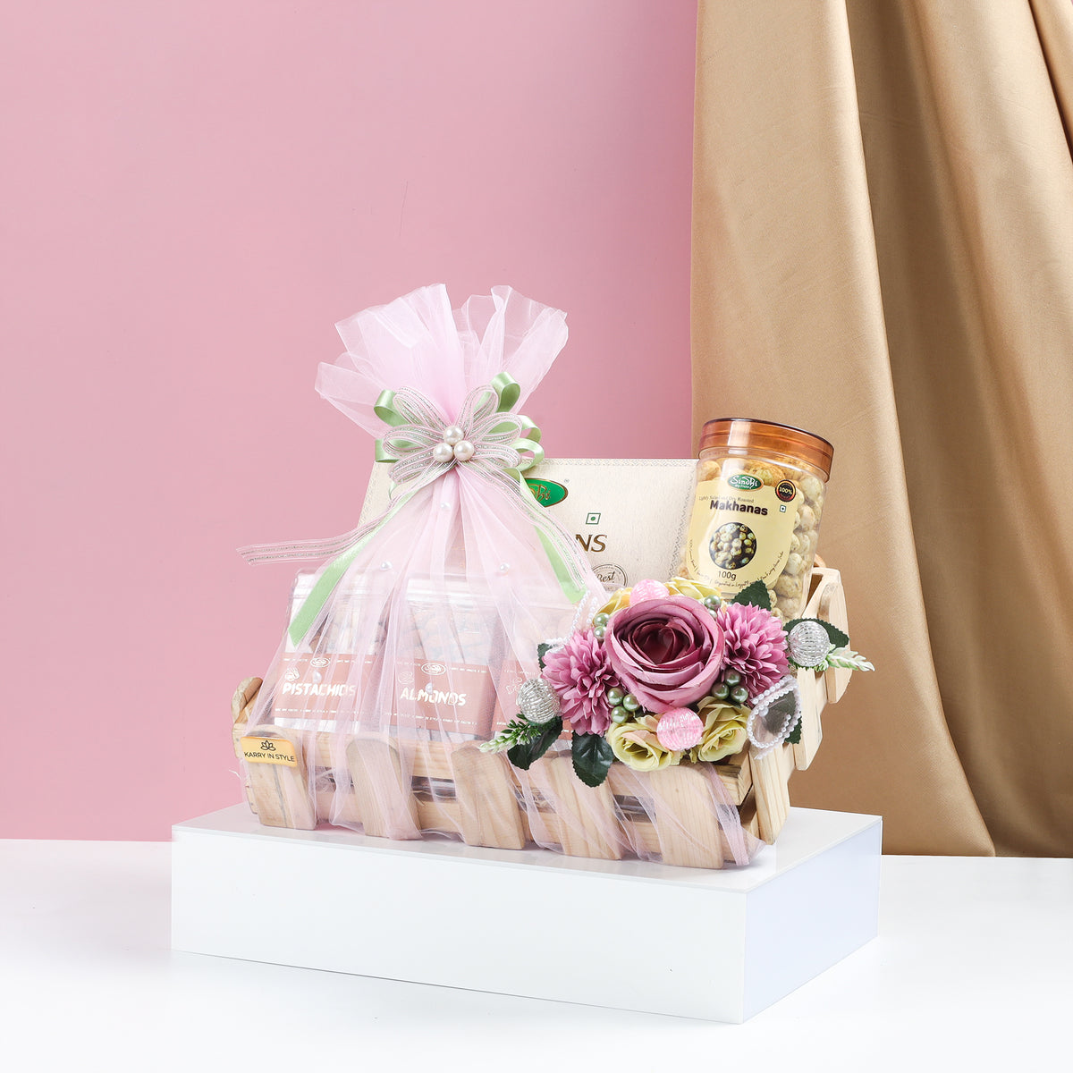 Premium Gift Hamper, 900g Net Contents