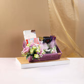 सूखे मेवों से युक्त प्रीमियम उपहार हैम्पर