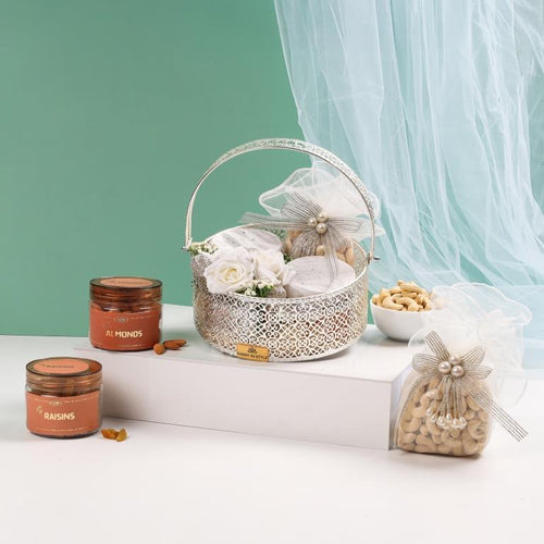 Pearl Luxe Dry Fruit Hamper, 640g Net Contents