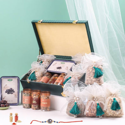 The Royal Green Deluxe Dry Fruits & Wellness Box, 1.570 Kg Net Contents