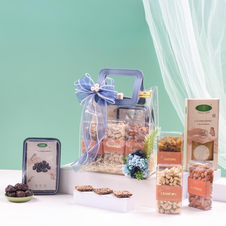 The Blue Grace Hamper, 1.09 Kg Net Contents