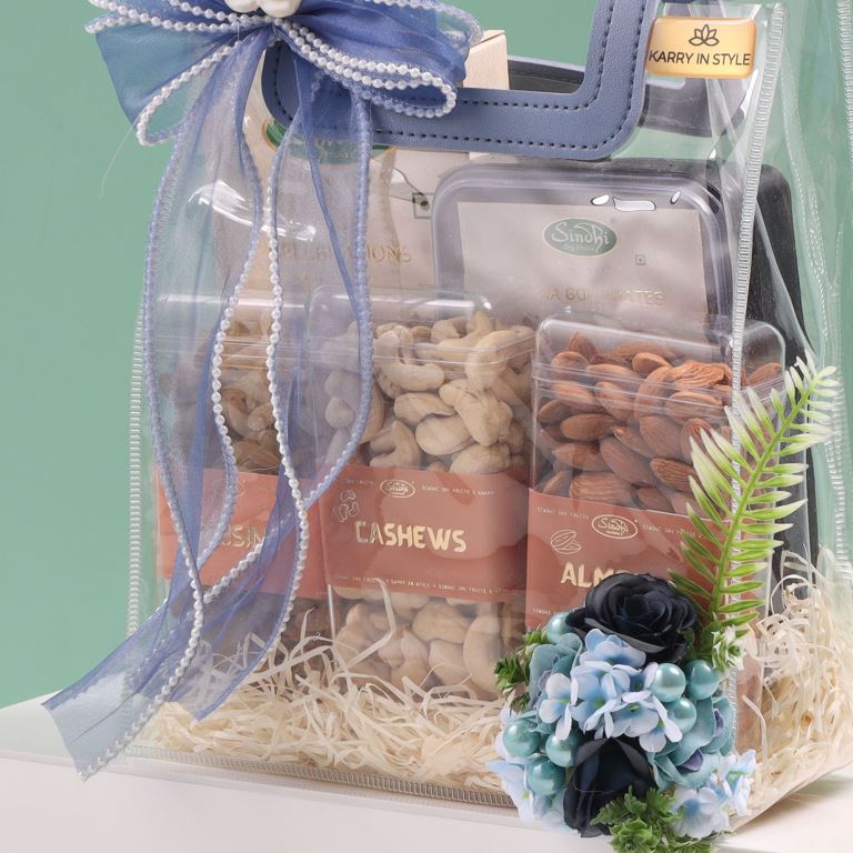 The Blue Grace Hamper, 1.09 Kg Net Contents