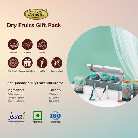 Trio Nut & Raisin Celebration Box, 600g Net Contents