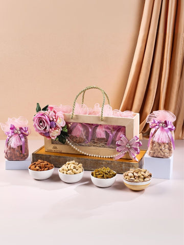 Nature's Nutty goodness Hamper, 1 Kg Net contents
