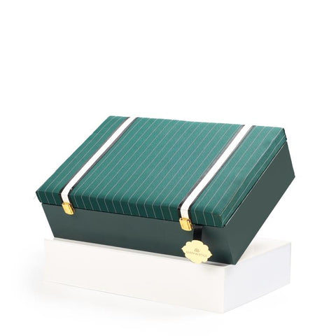 The Royal Green Deluxe Dry Fruits & Wellness Box, 1.570 Kg Net Contents