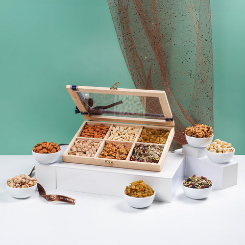 Premium Gift Box, 765g Net Contents