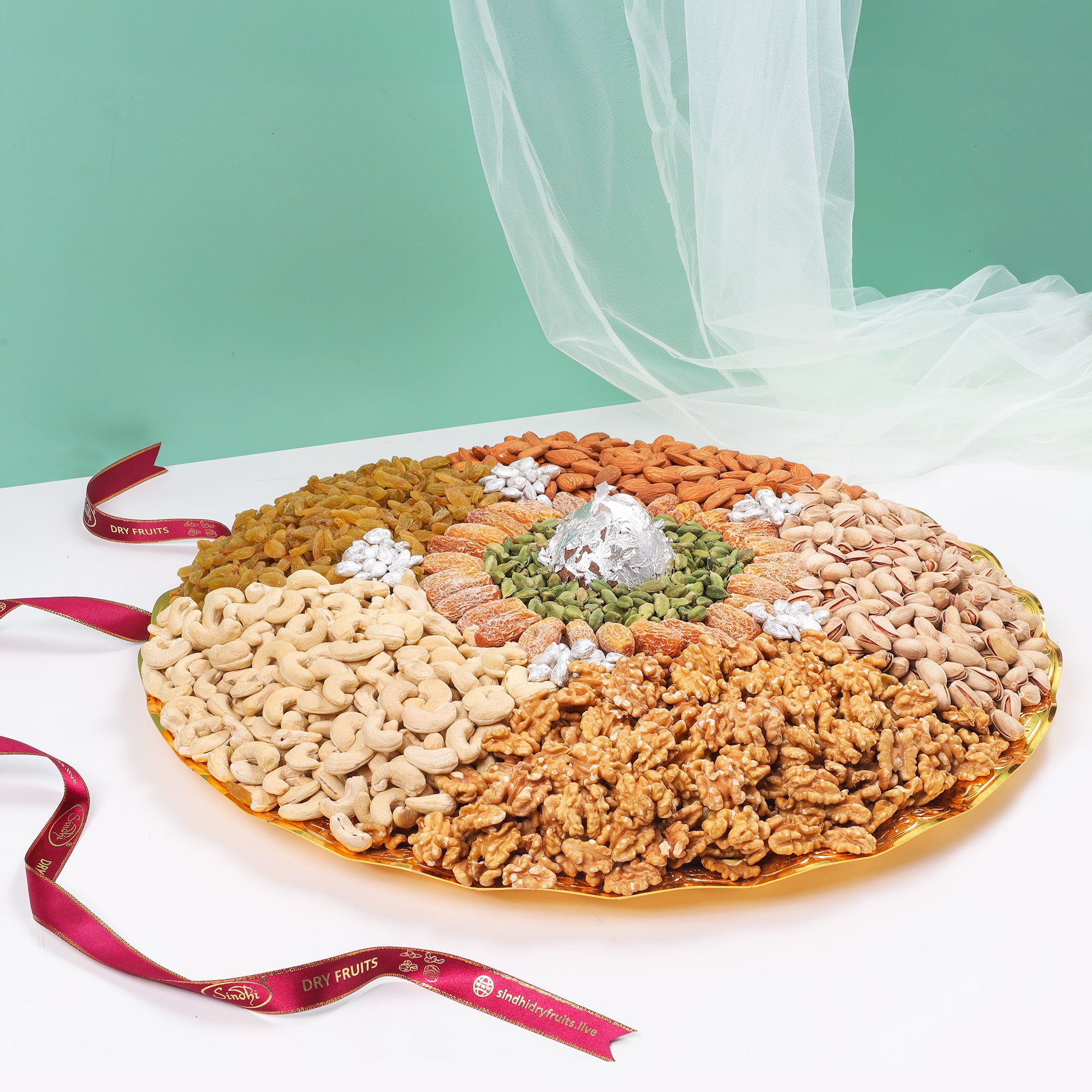 प्रीमियम गिफ्ट ट्रे, 2.5 किग्रा शुद्ध सामग्री