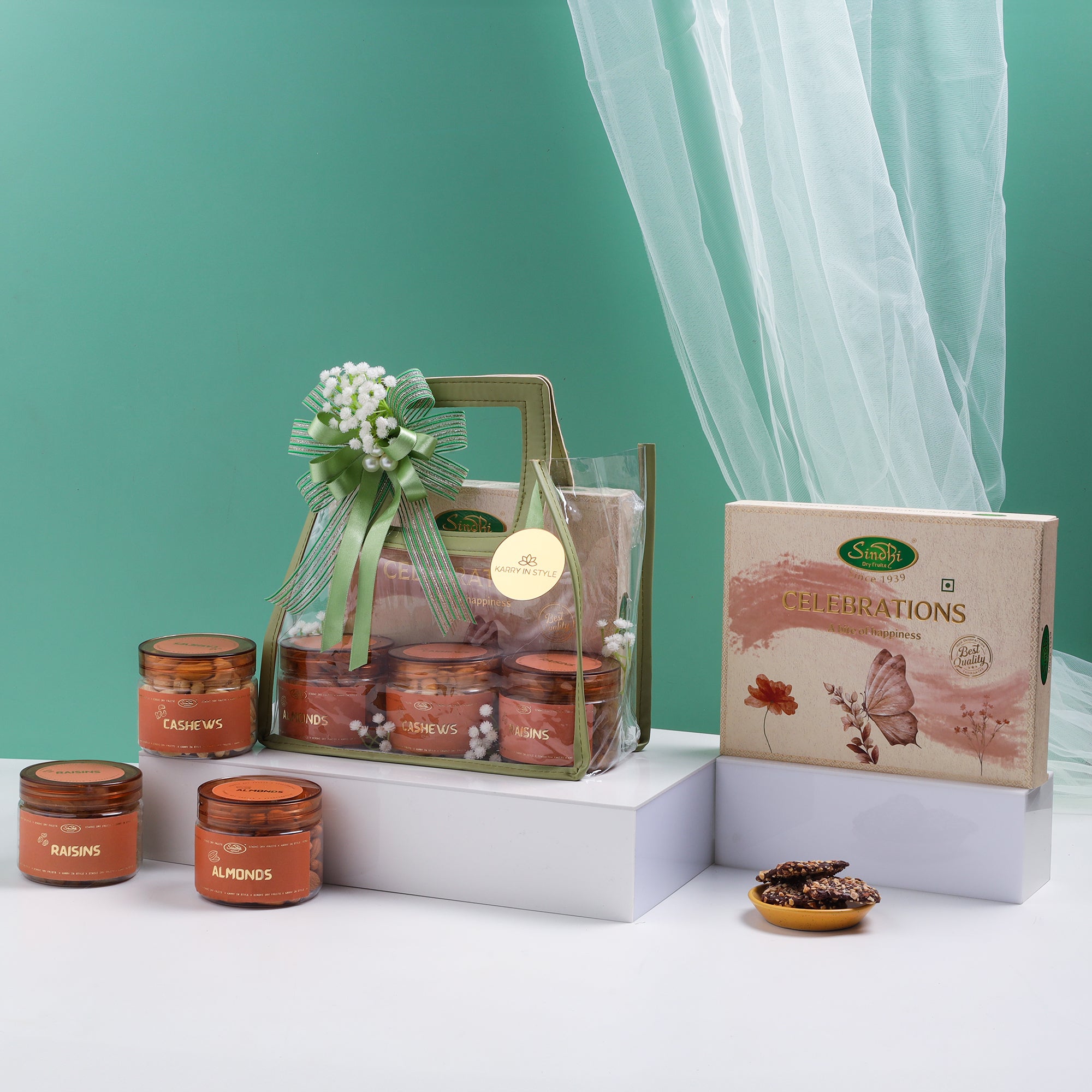 Premium Gift Hamper, 745g Net Contents