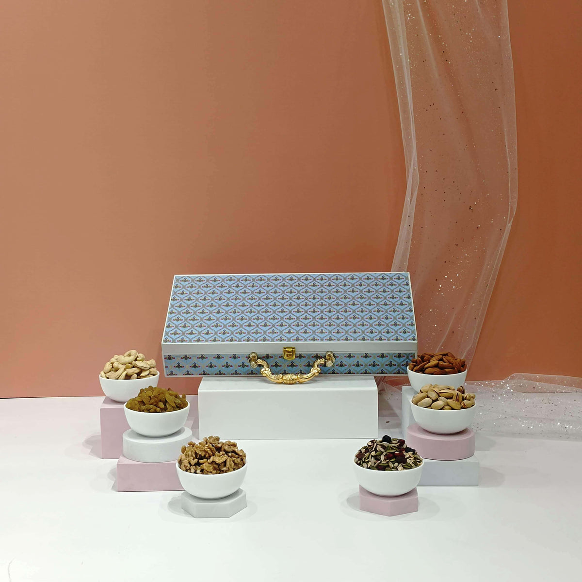 Premium Gift Box, 730g Net Contents online 