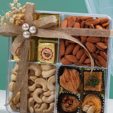 The Golden Delight Treat Box, 430g Net Contents