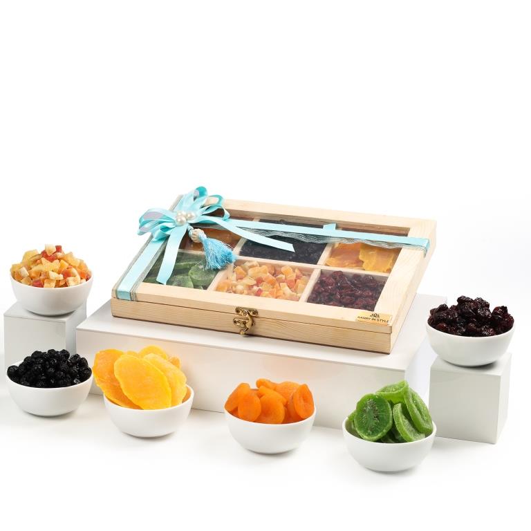 Tropical Luxe Dried Fruit Box, 950g Net Contents
