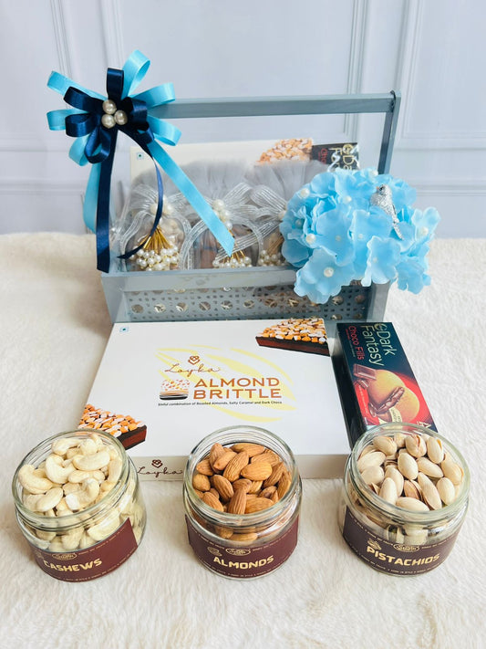 Premium Gift Hamper Containing Dry fruits 1200