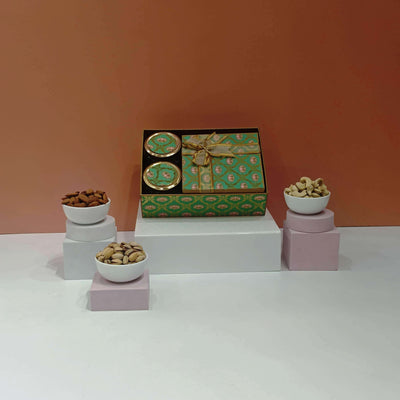 Premium Gift Box, 860g Net Contents