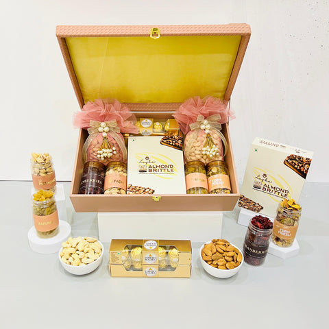 Premium Gift Hamper Containing Dry Fruits