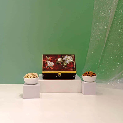 Classic Duo Almonds & Cashews Box, 380g Net Contents