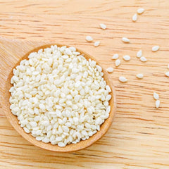 Premium quality sesame seeds from Sindhi Dry Fruits - great for cooking and snacking!